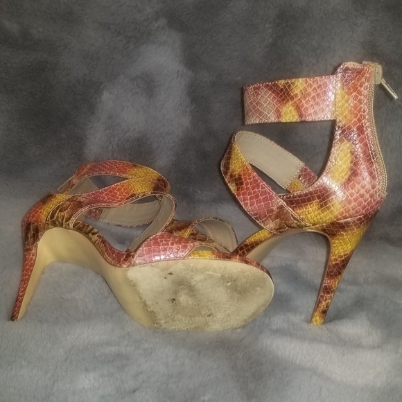 Steve Madden snake print heel - Picture 4 of 4